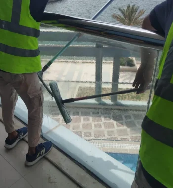 خدمات تنظيف الفلل
أبوظبي