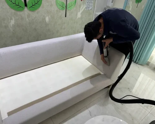 خدمات تنظيف الكنب والاثاث
في ابوظبي